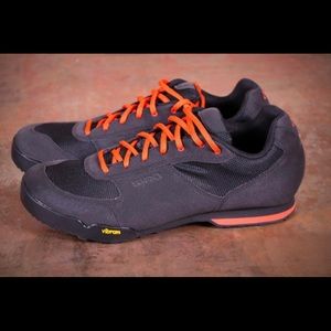 Giro Rumble VR cycling shoes